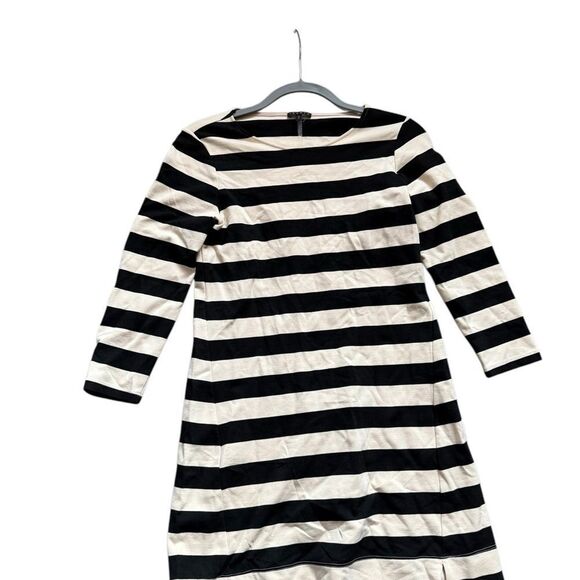 Theory Size Small Striped Off White and Black Dress Great Condition Non Smoking - Picture 4 of 13